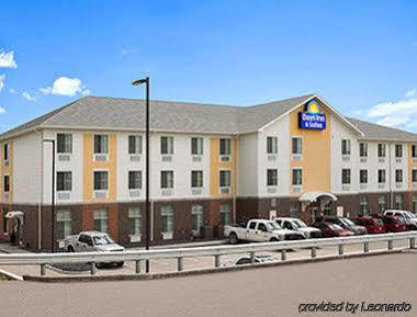 Days Inn & Suites By Wyndham Belmont Eksteriør billede